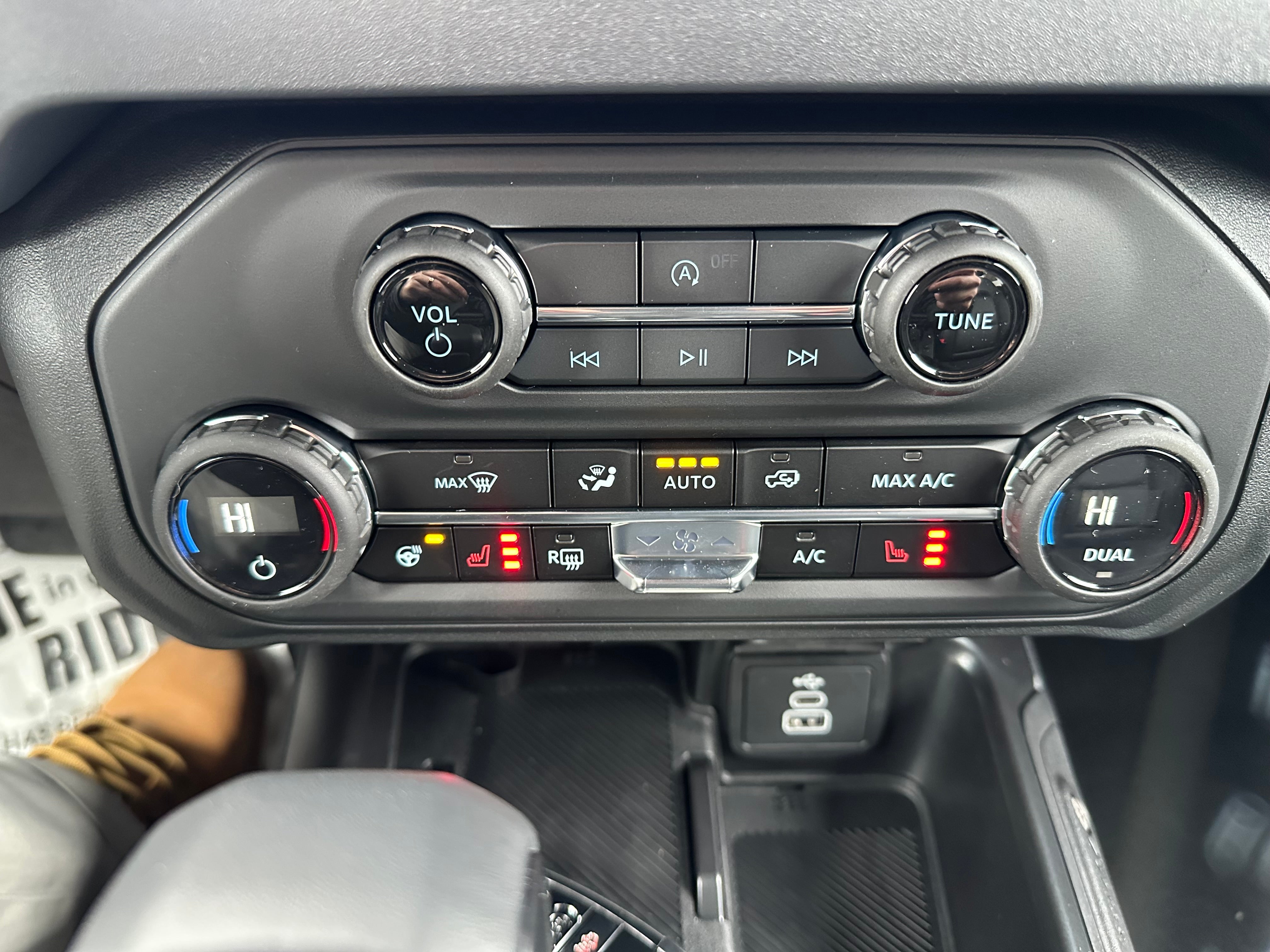 2026 Ford Bronco Outer Banks®