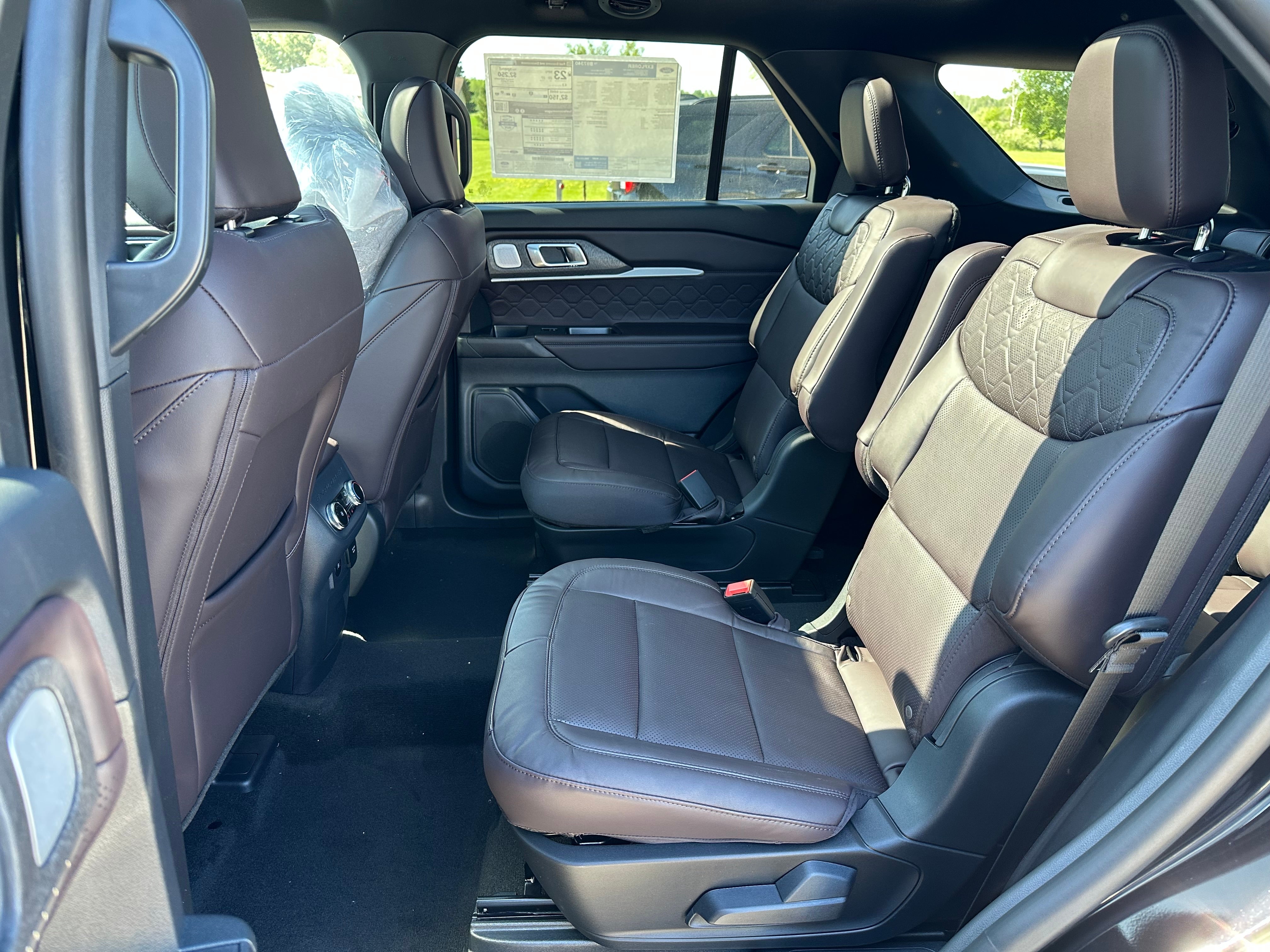 2026 Ford Explorer Platinum™