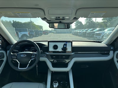2026 Ford Explorer Platinum™