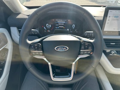 2026 Ford Explorer Platinum™