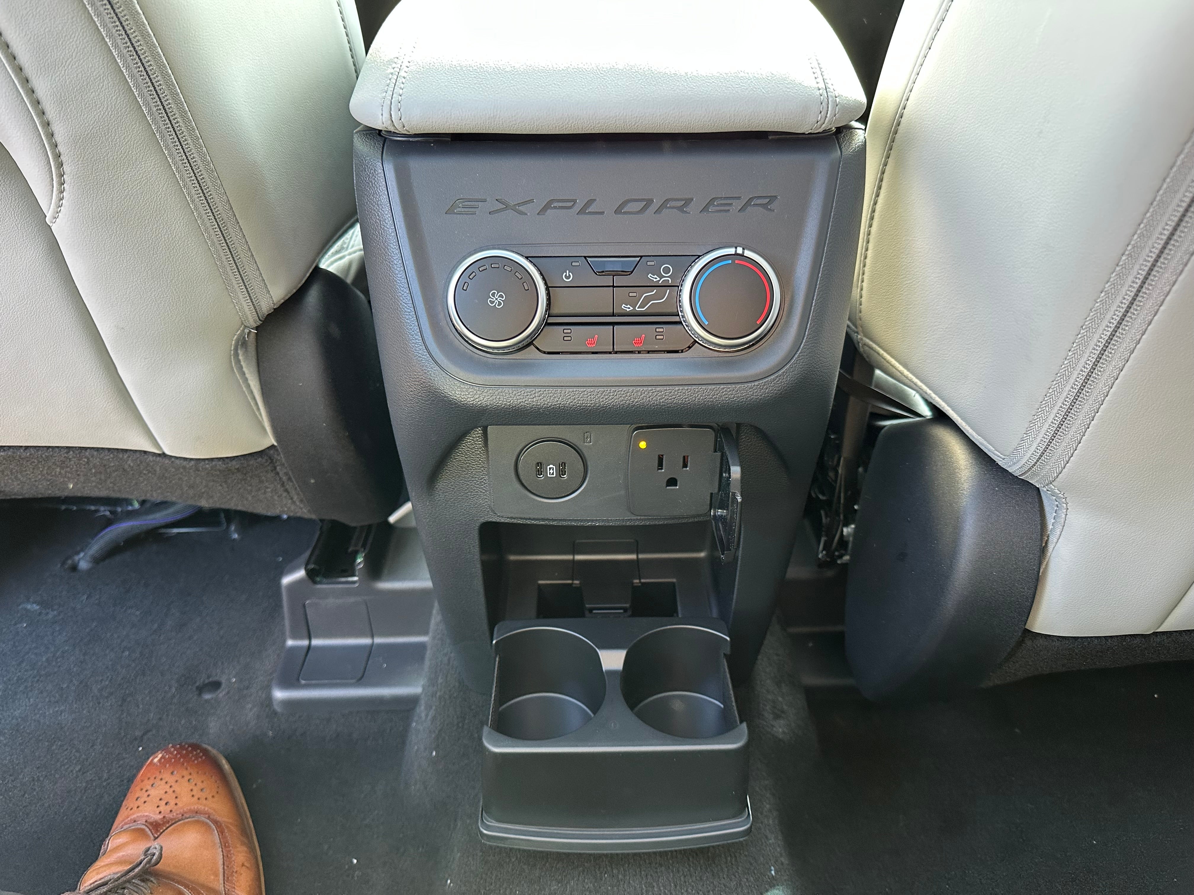 2026 Ford Explorer Platinum™