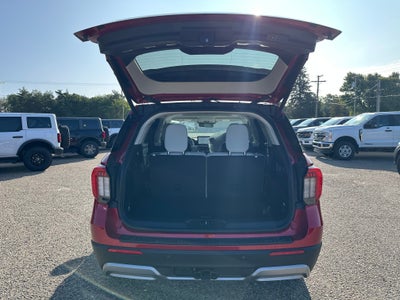 2026 Ford Explorer Platinum™