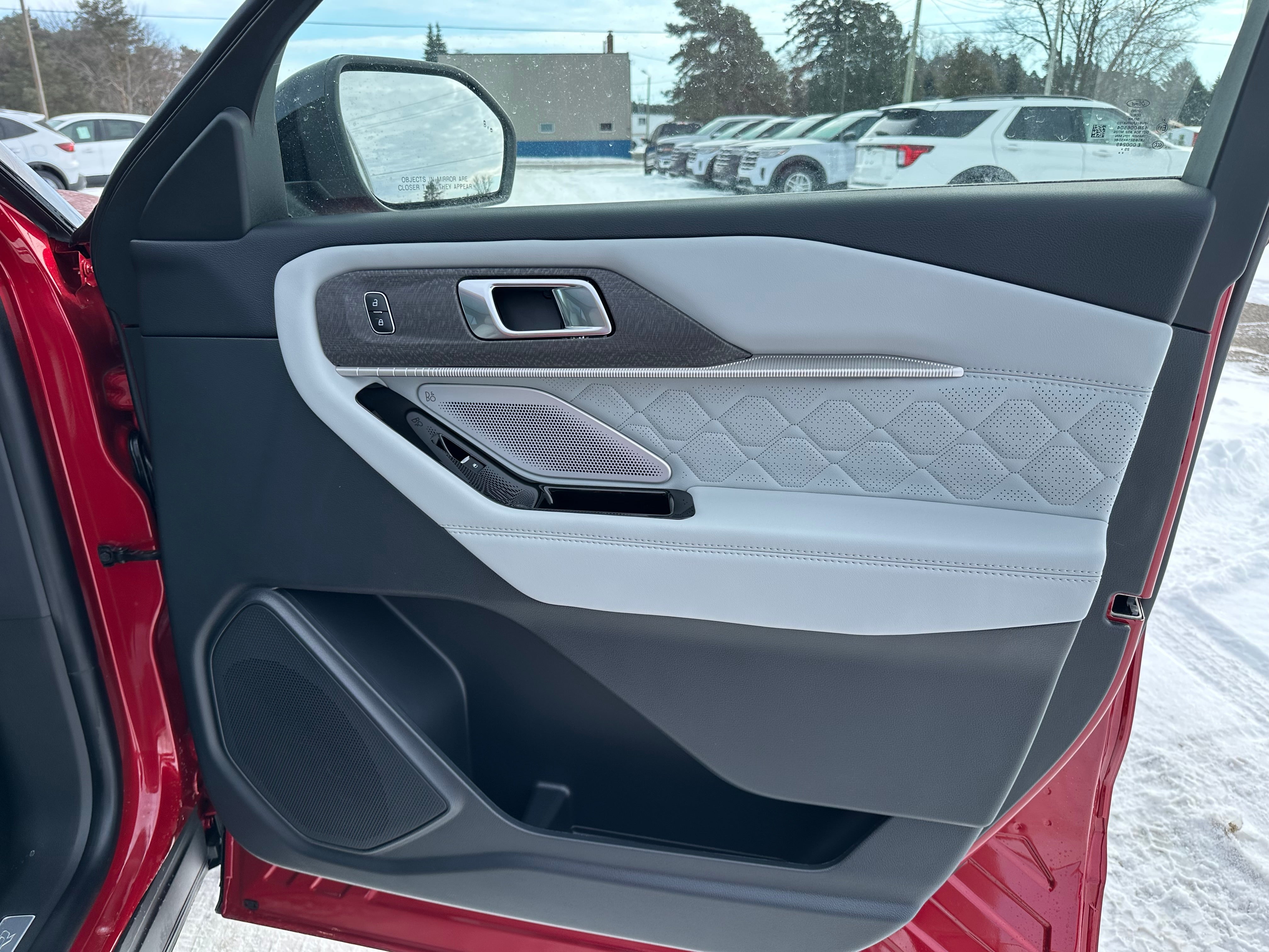 2026 Ford Explorer Platinum™