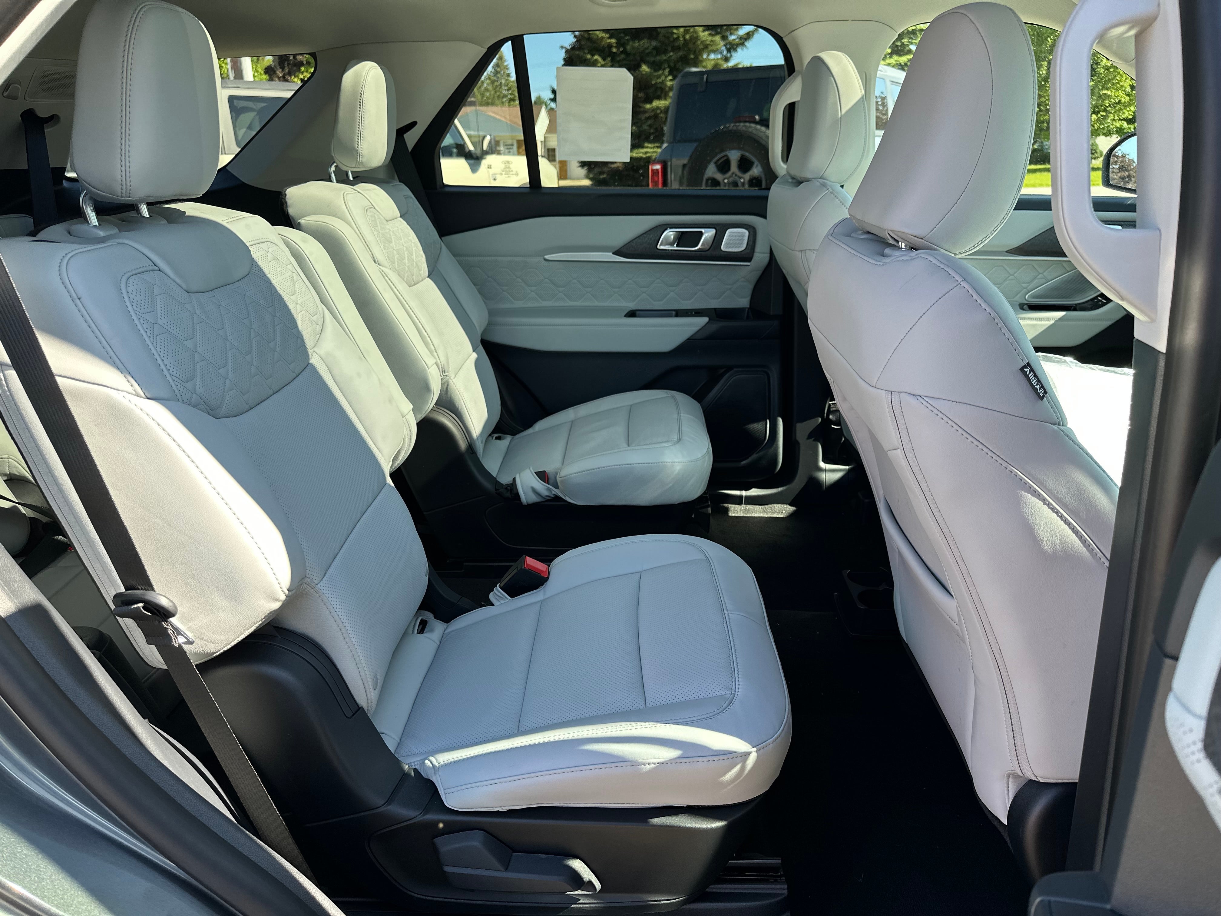 2026 Ford Explorer Platinum™