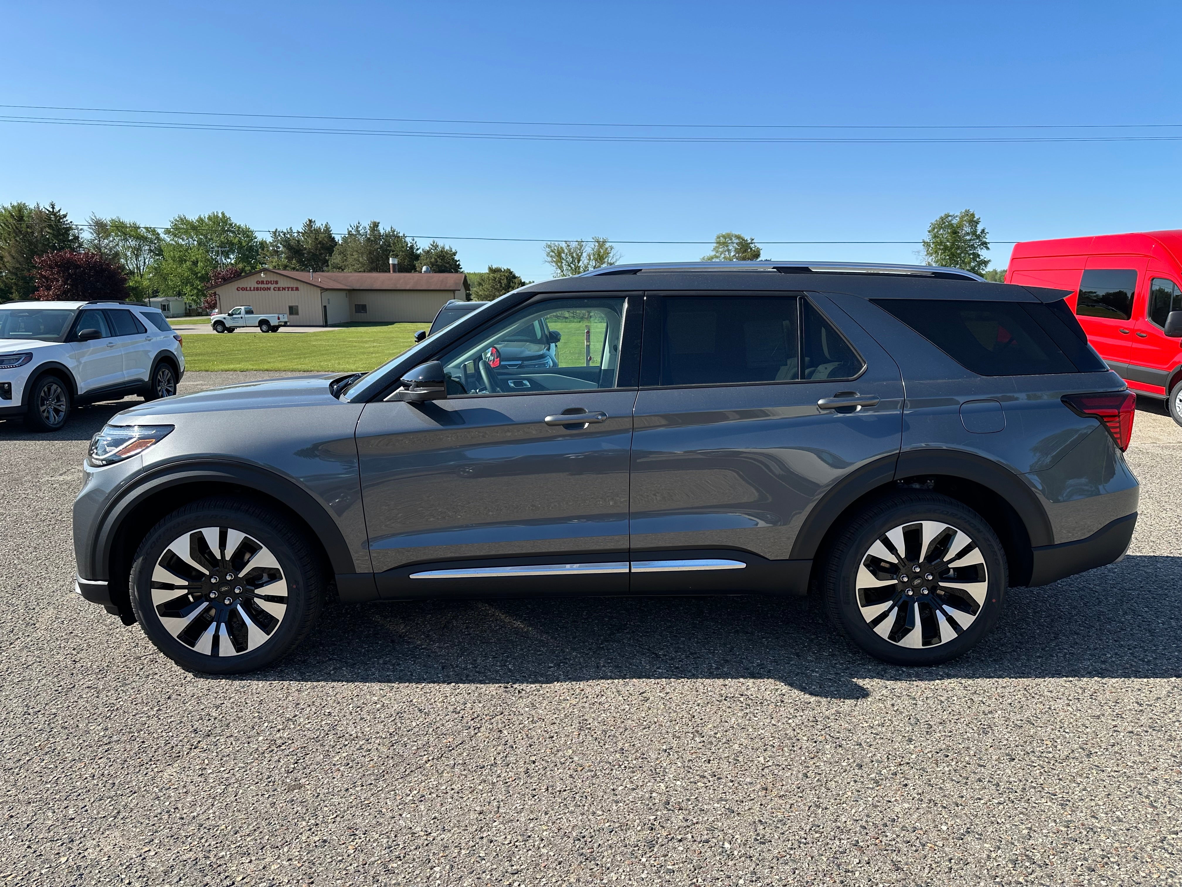 2026 Ford Explorer Platinum™