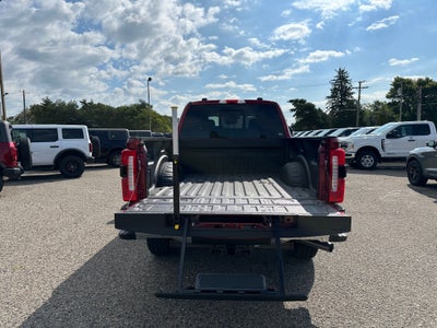 2026 Ford Super Duty F-350® XLT