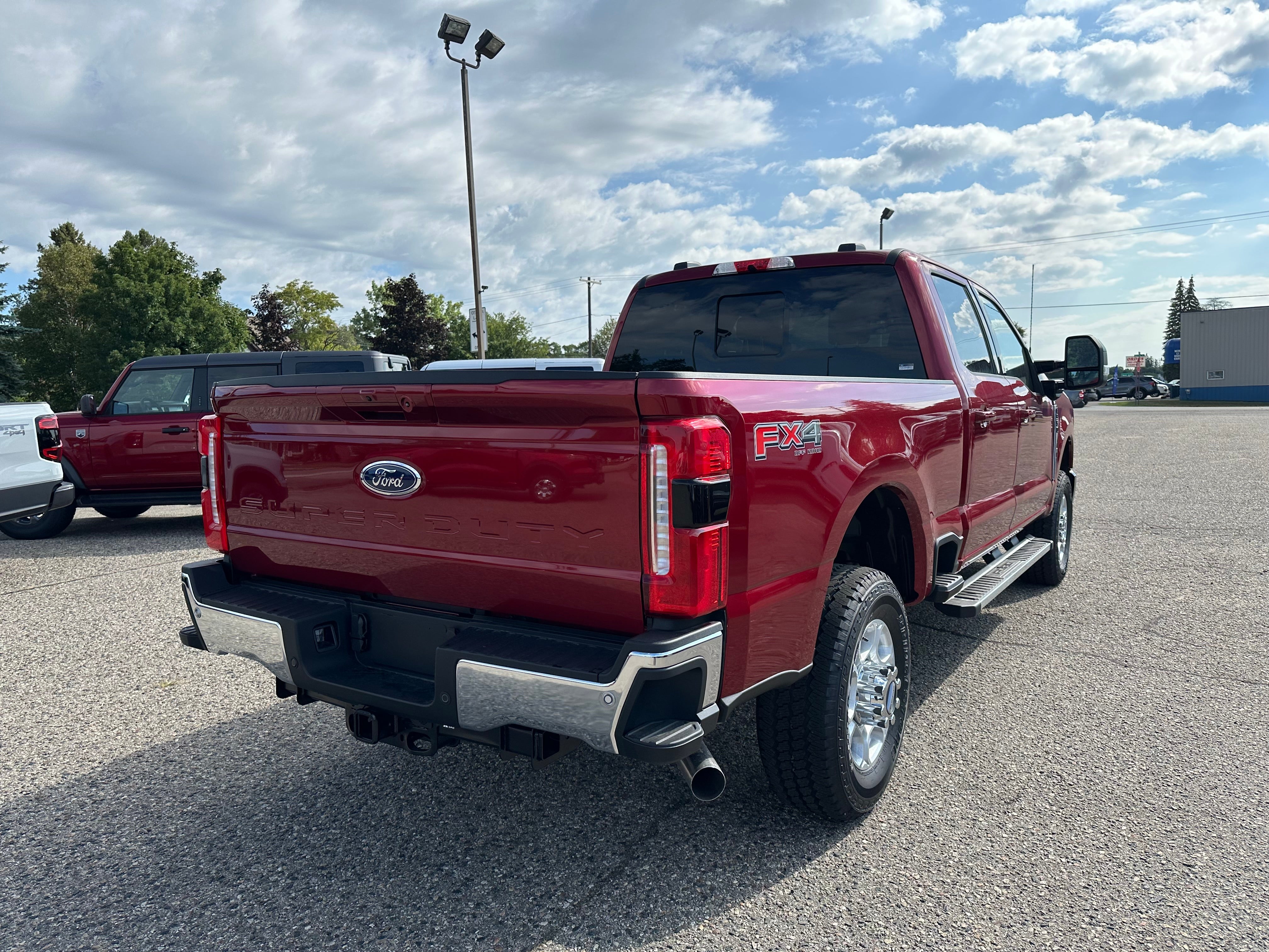 2026 Ford Super Duty F-350® XLT