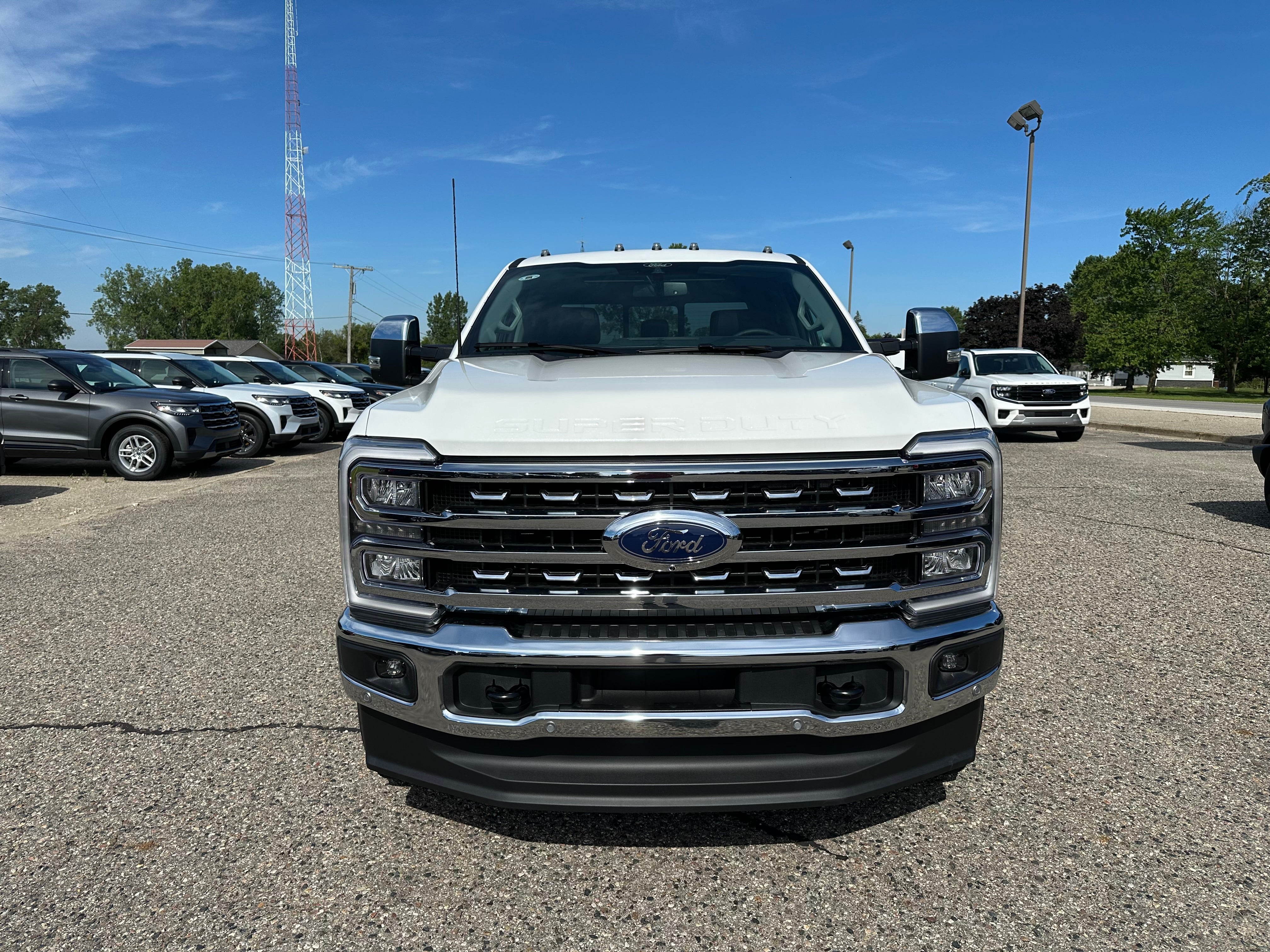 2026 Ford Super Duty F-350® Lariat®