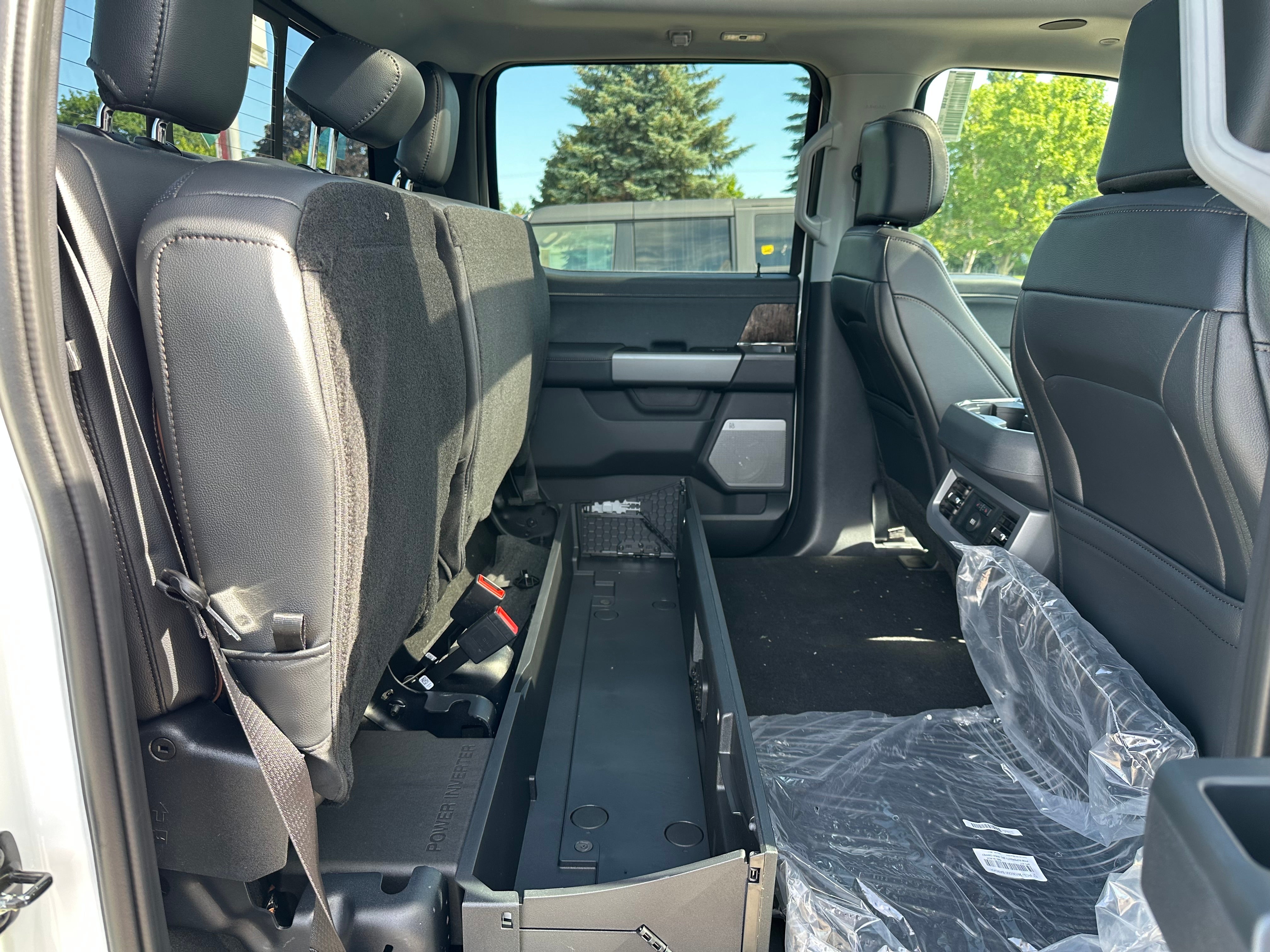 2026 Ford Super Duty F-350® Lariat®