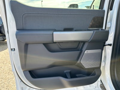 2026 Ford Super Duty F-350® Lariat®