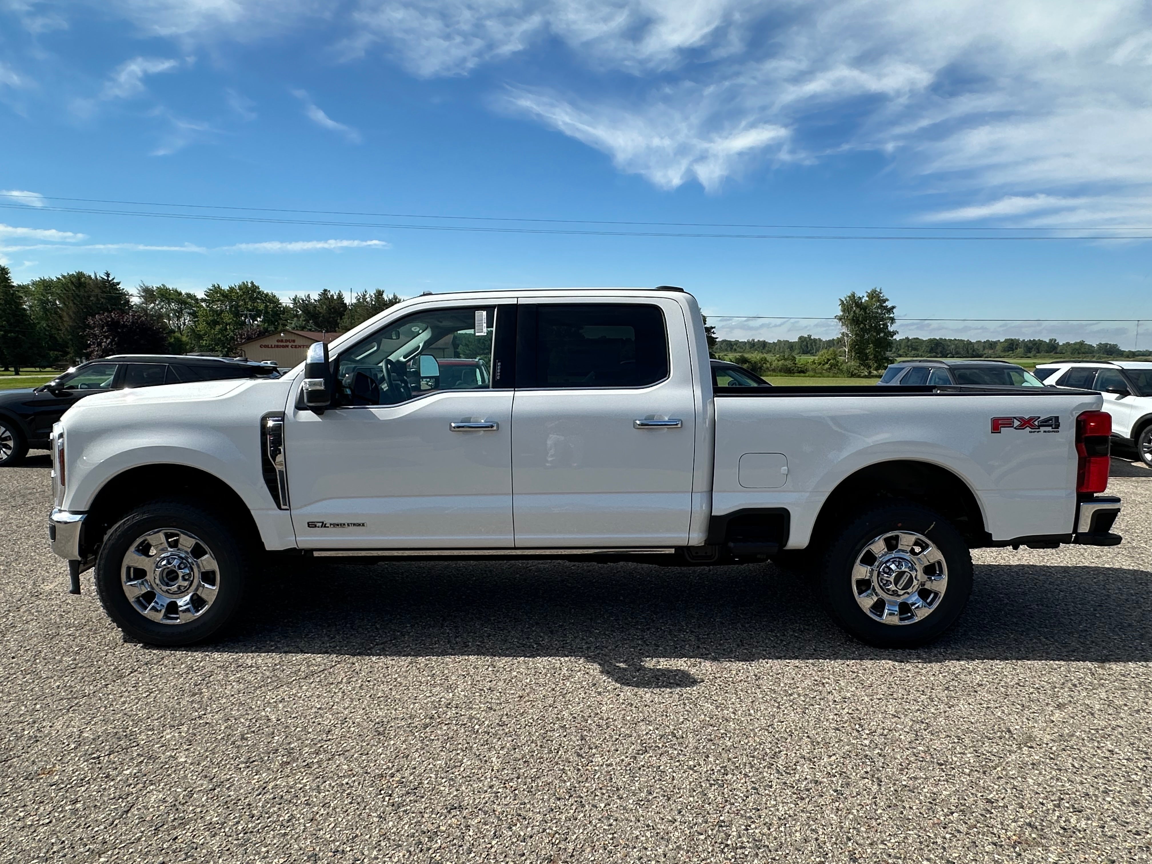 2026 Ford Super Duty F-350® Lariat®