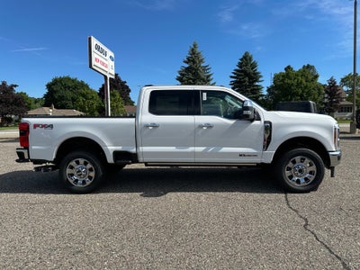 2026 Ford Super Duty F-350® Lariat®