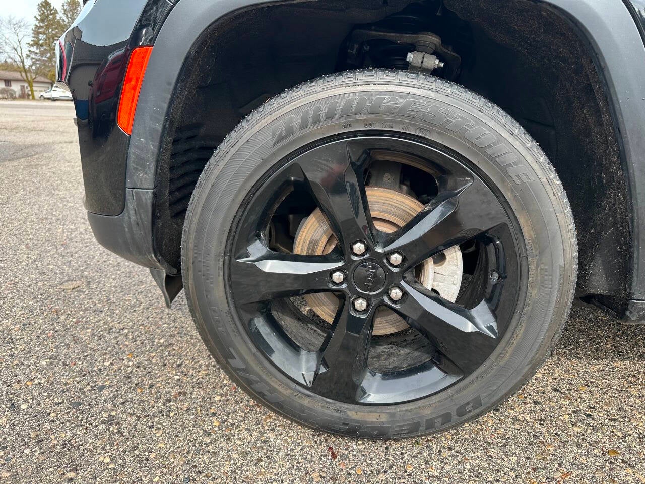 2023 Jeep Grand Cherokee Altitude 4x4 4dr SUV