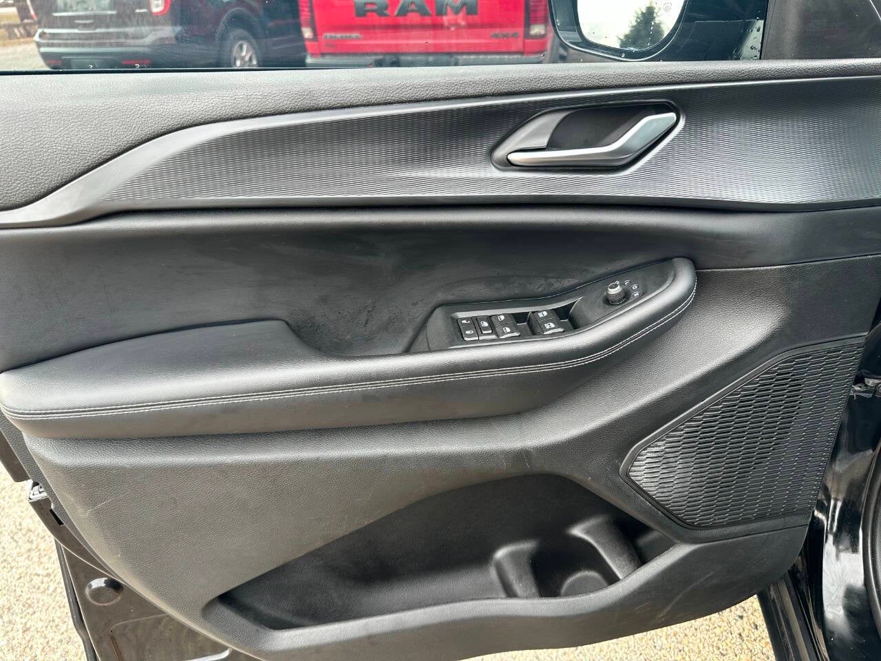 2023 Jeep Grand Cherokee Altitude 4x4 4dr SUV