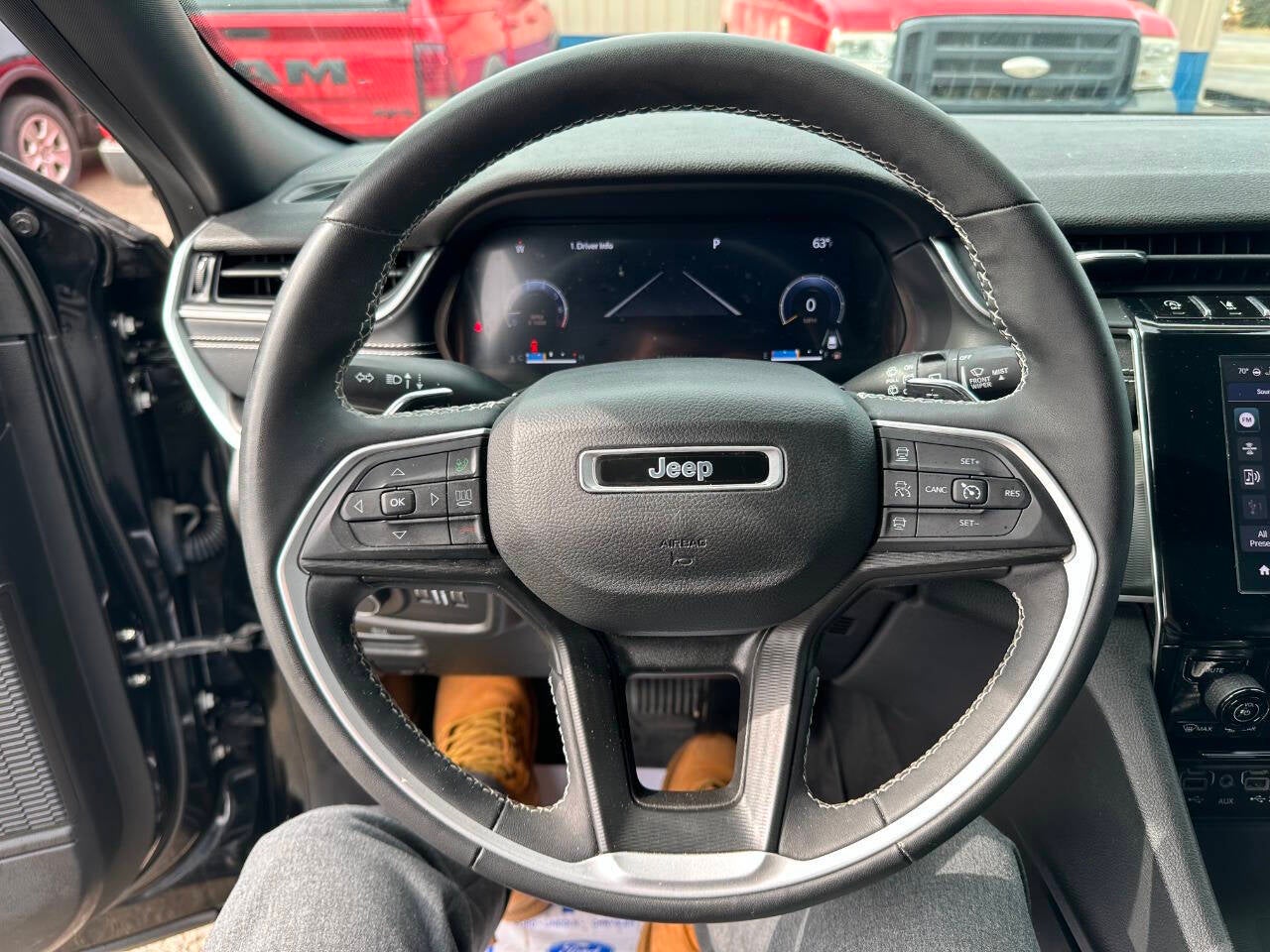 2023 Jeep Grand Cherokee Altitude 4x4 4dr SUV