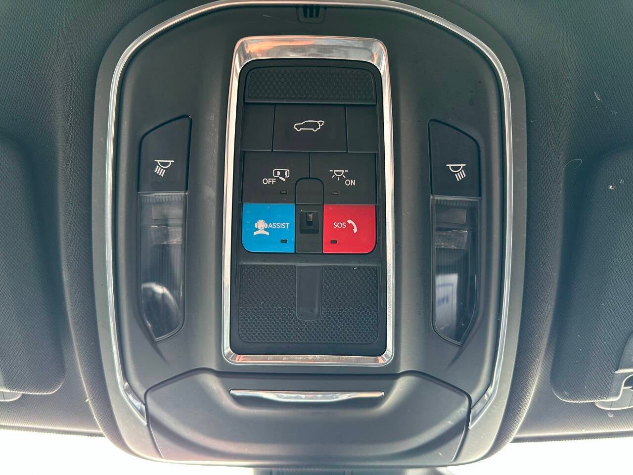 2023 Jeep Grand Cherokee Altitude 4x4 4dr SUV