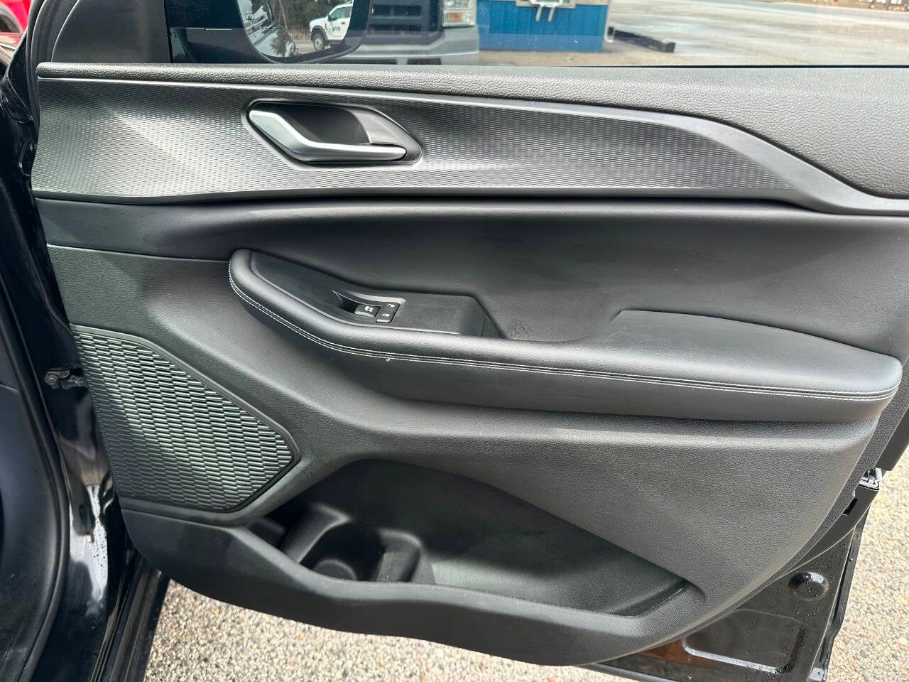 2023 Jeep Grand Cherokee Altitude 4x4 4dr SUV