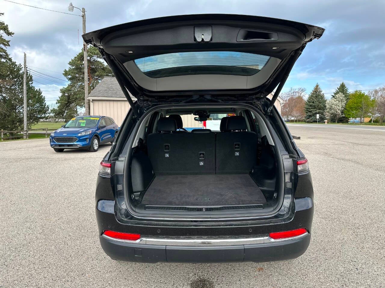 2023 Jeep Grand Cherokee Limited 4x4 4dr SUV