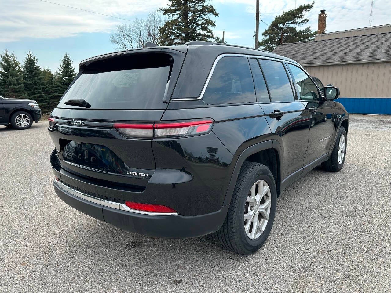 2023 Jeep Grand Cherokee Limited 4x4 4dr SUV
