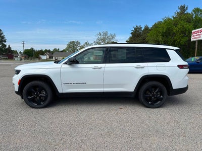 2023 Jeep Grand Cherokee L Altitude 4x4 4dr SUV