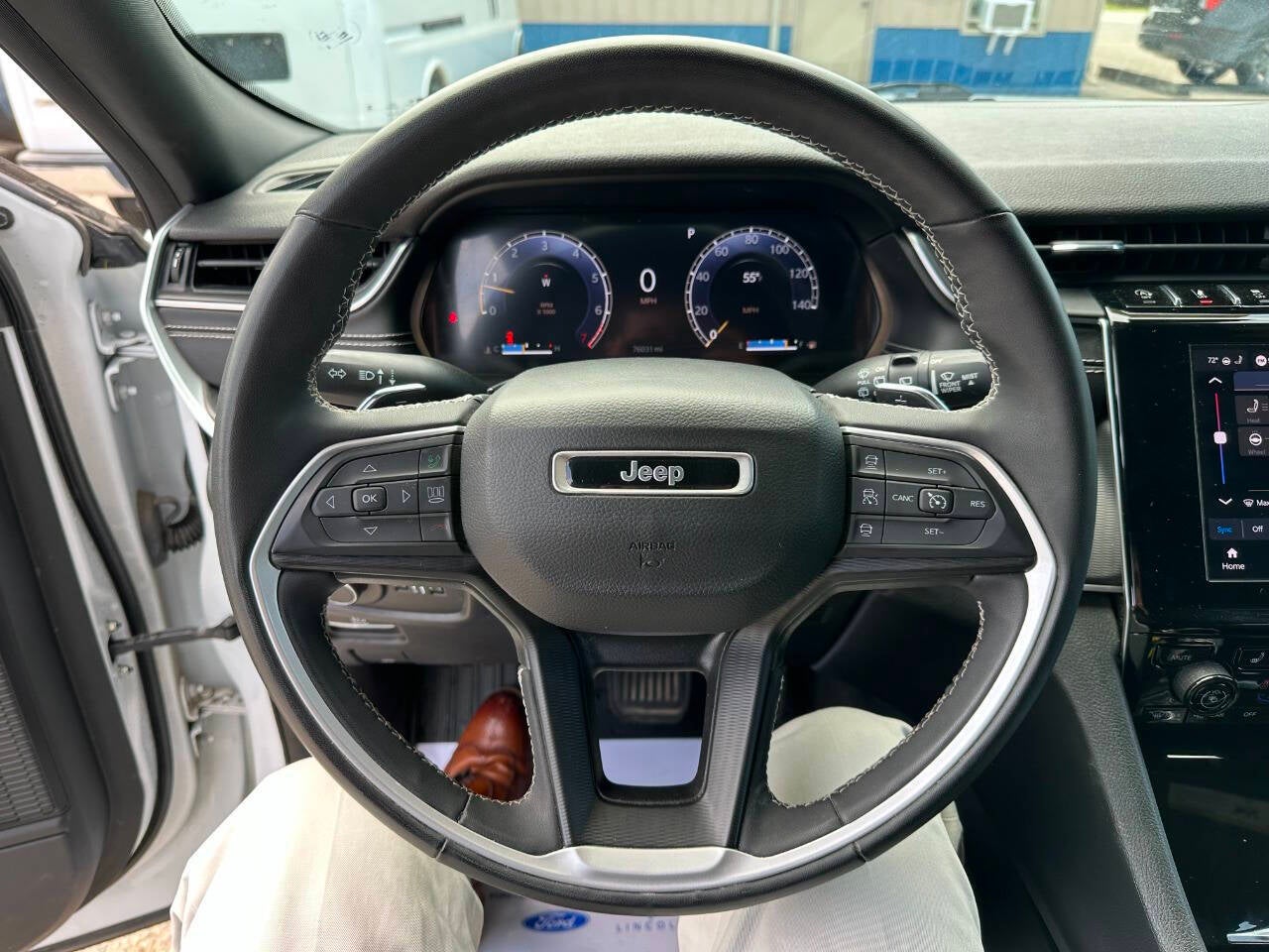 2023 Jeep Grand Cherokee L Altitude 4x4 4dr SUV