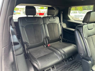 2023 Jeep Grand Cherokee L Altitude 4x4 4dr SUV