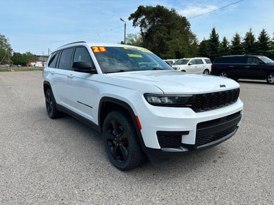 2023 Jeep Grand Cherokee L Altitude 4x4 4dr SUV