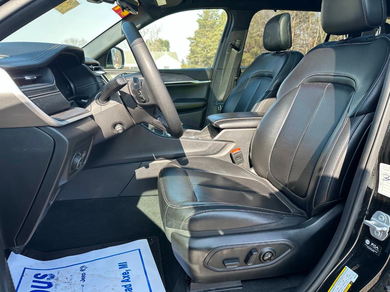 2024 Jeep Grand Cherokee L Limited 4x4 4dr SUV