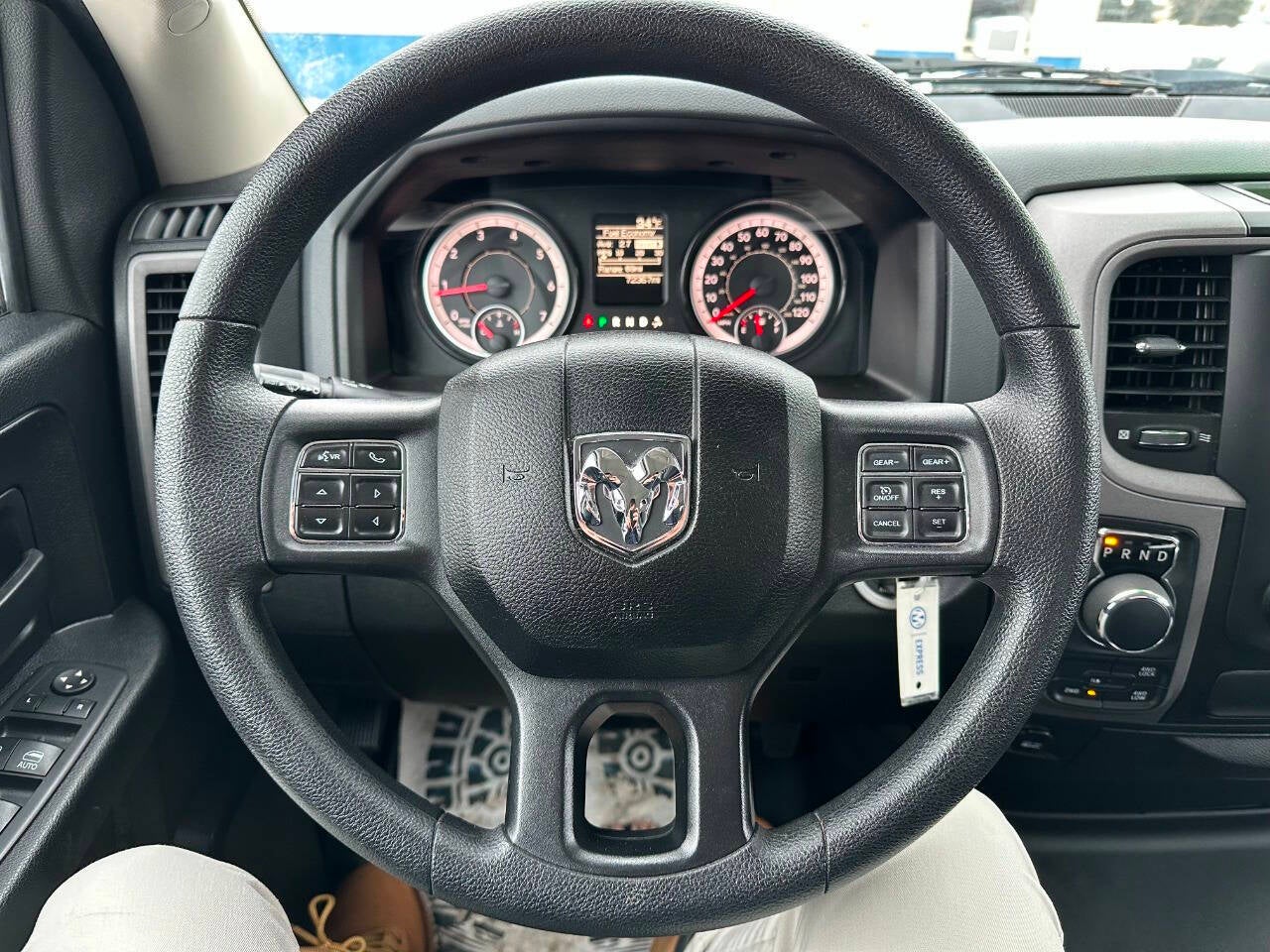 2018 RAM 1500 Express 4x4 4dr Quad Cab 6.3 ft. SB Pickup