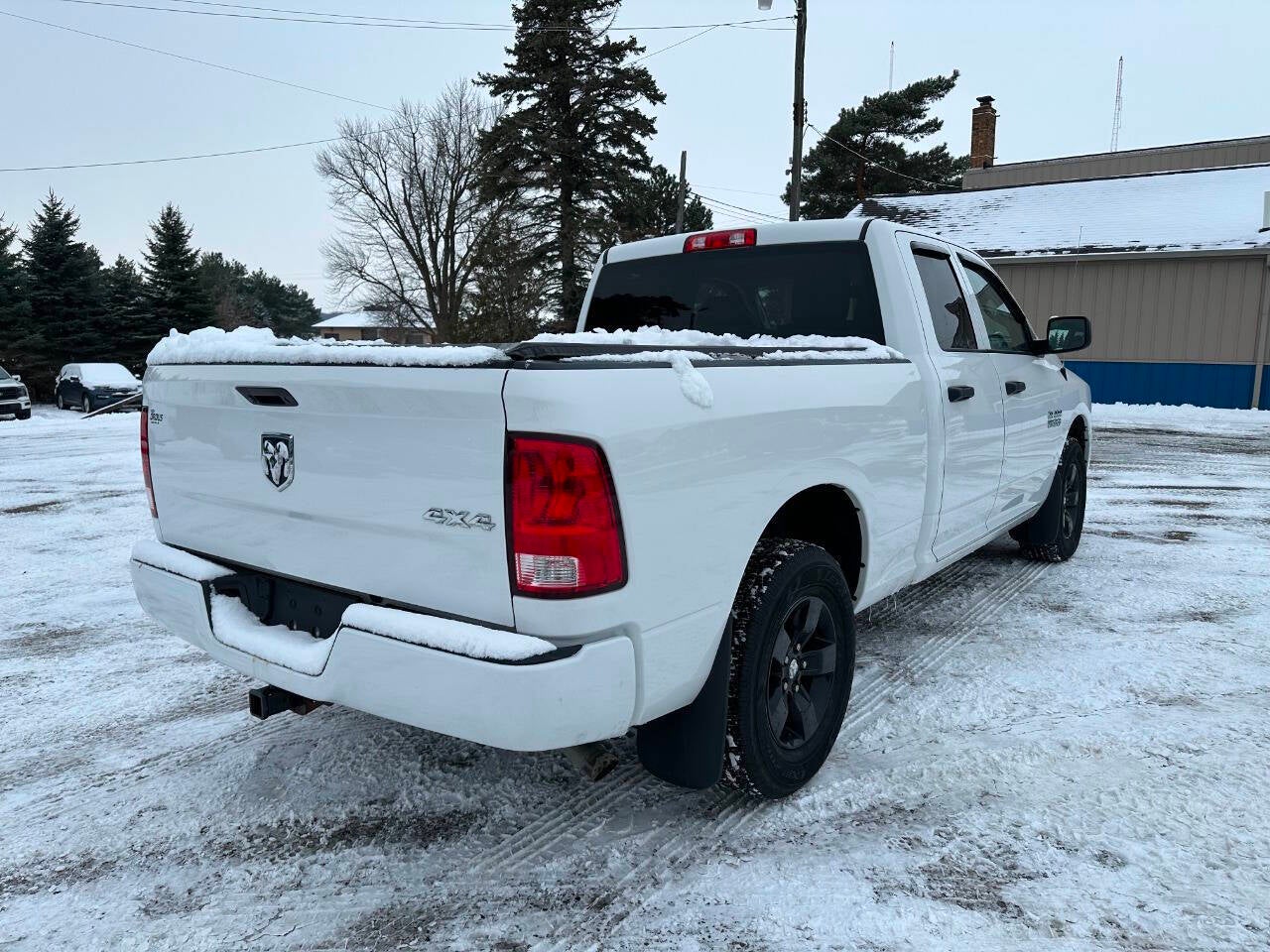 2018 RAM 1500 Express 4x4 4dr Quad Cab 6.3 ft. SB Pickup