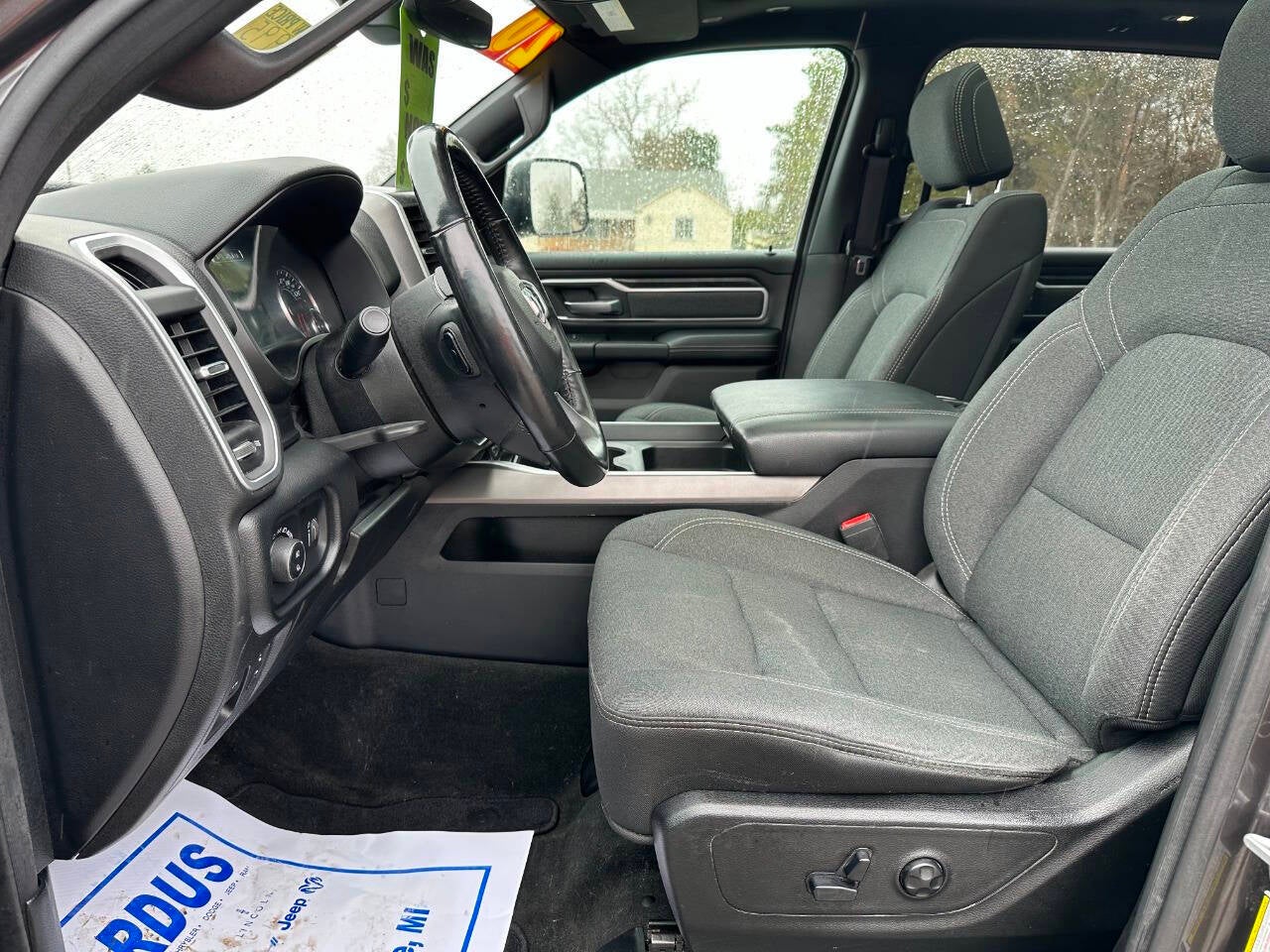 2020 RAM 1500 Big Horn 4x4 4dr Crew Cab 6.4 ft. SB Pickup