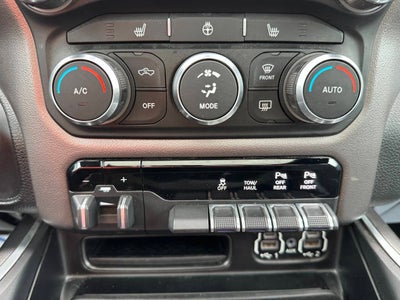 2020 RAM 1500 Big Horn 4x4 4dr Crew Cab 6.4 ft. SB Pickup