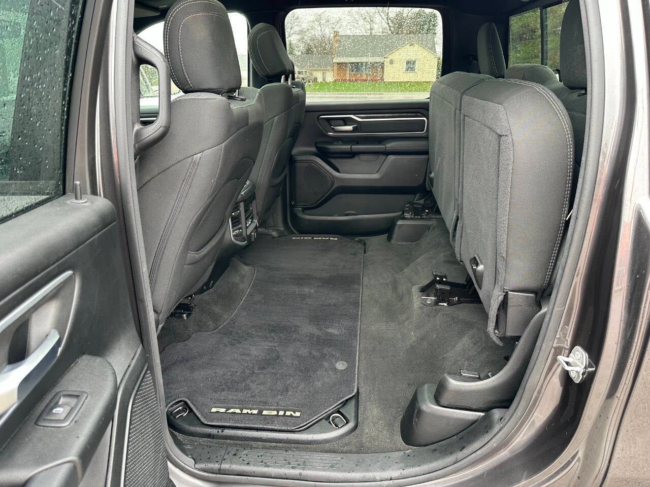 2020 RAM 1500 Big Horn 4x4 4dr Crew Cab 6.4 ft. SB Pickup