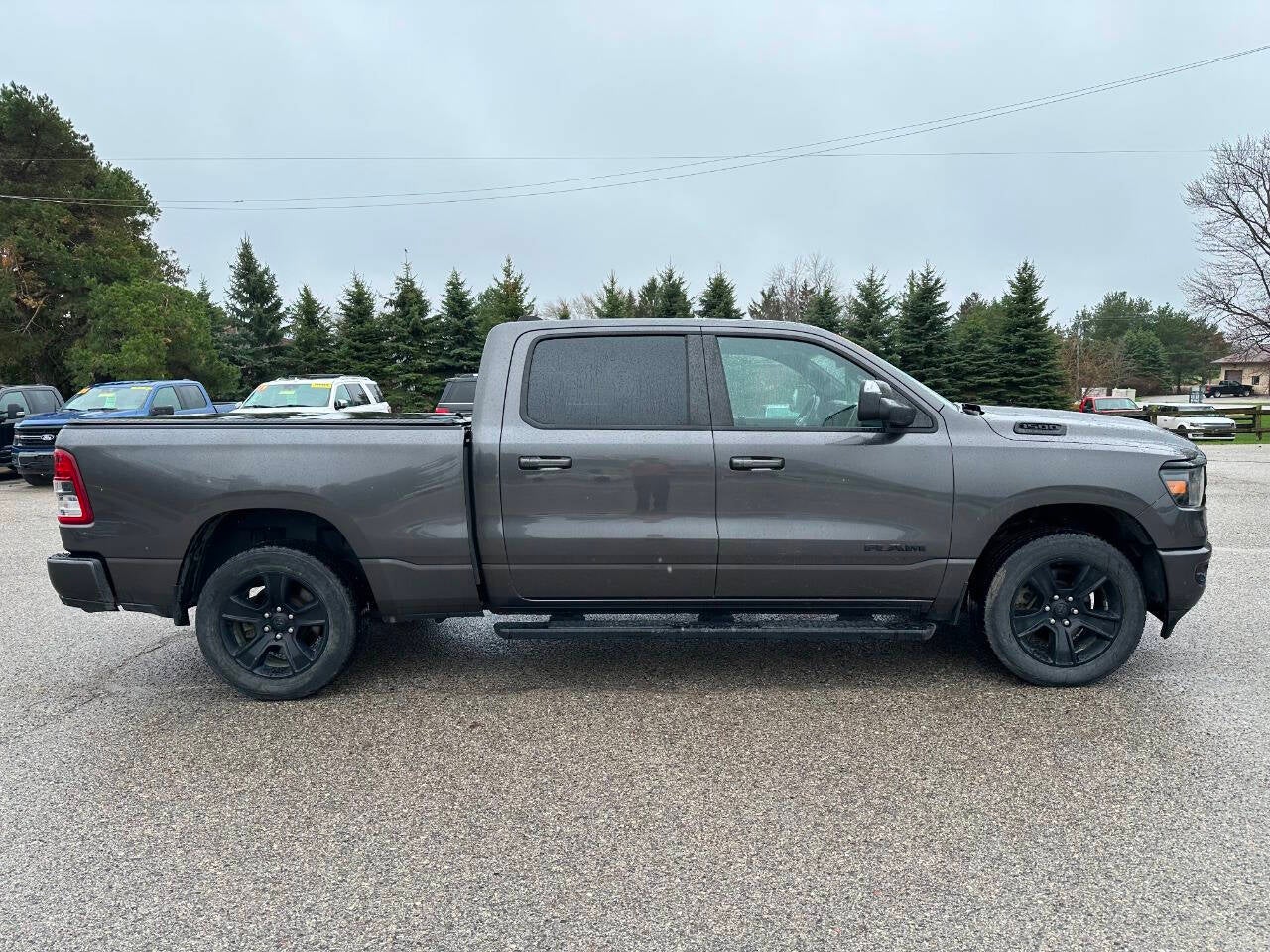 2020 RAM 1500 Big Horn 4x4 4dr Crew Cab 6.4 ft. SB Pickup