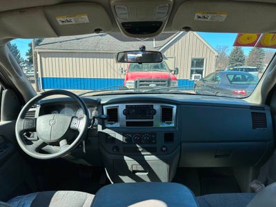 2008 Dodge Ram 1500 SLT 4dr Quad Cab 4WD SB