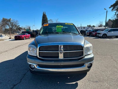 2008 Dodge Ram 1500 SLT 4dr Quad Cab 4WD SB