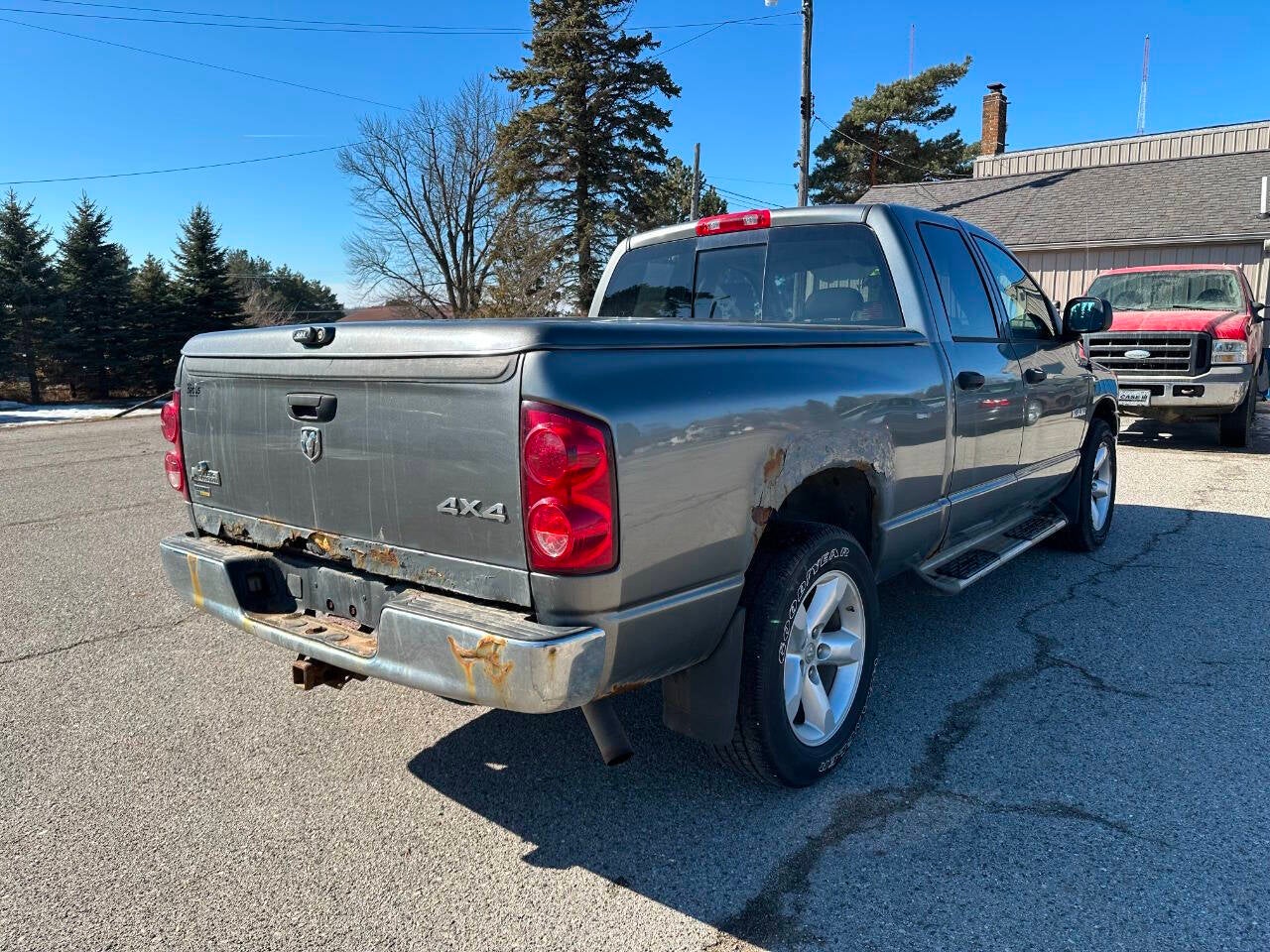 2008 Dodge Ram 1500 SLT 4dr Quad Cab 4WD SB