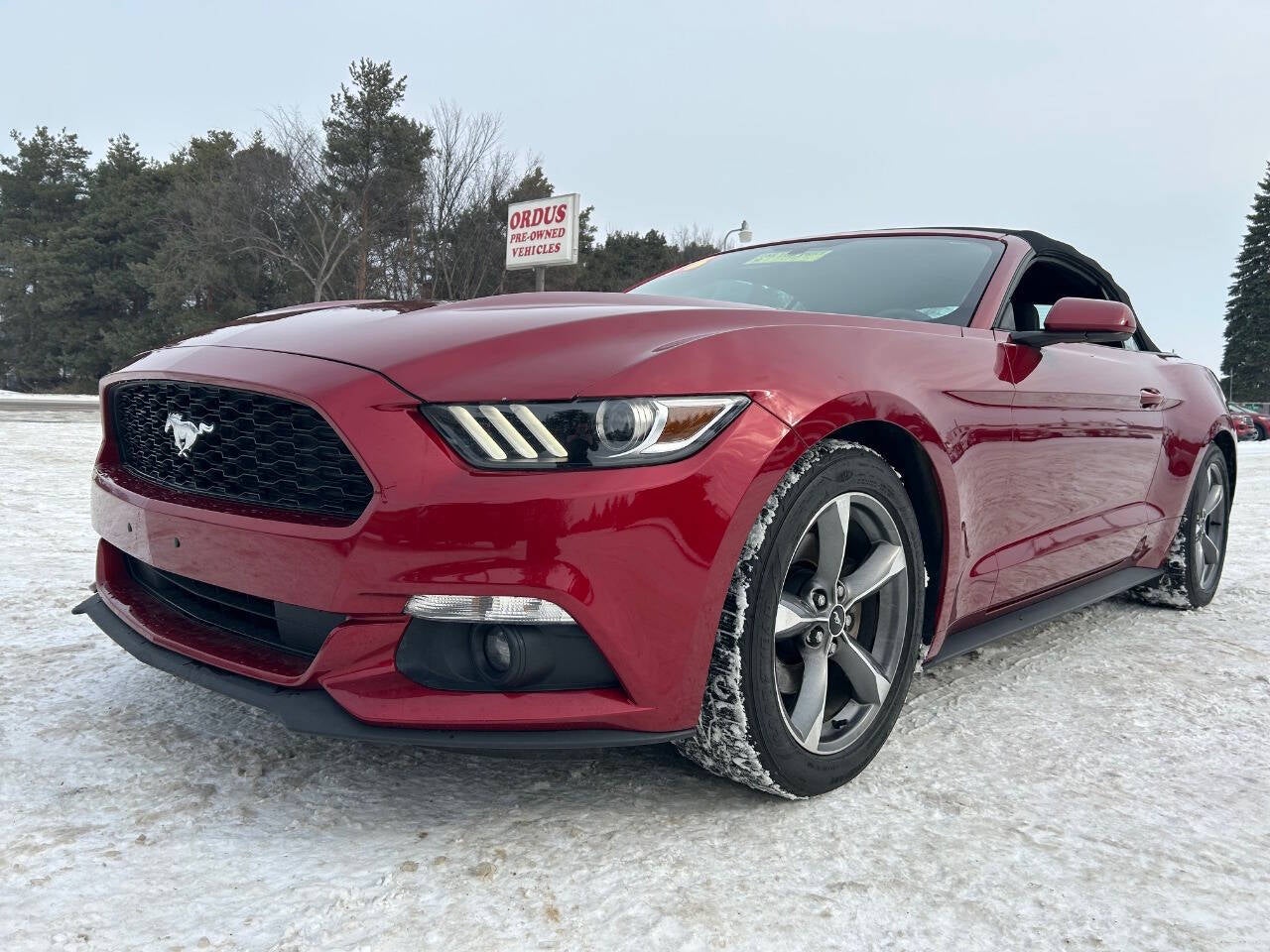2016 Ford Mustang V6 2dr Convertible