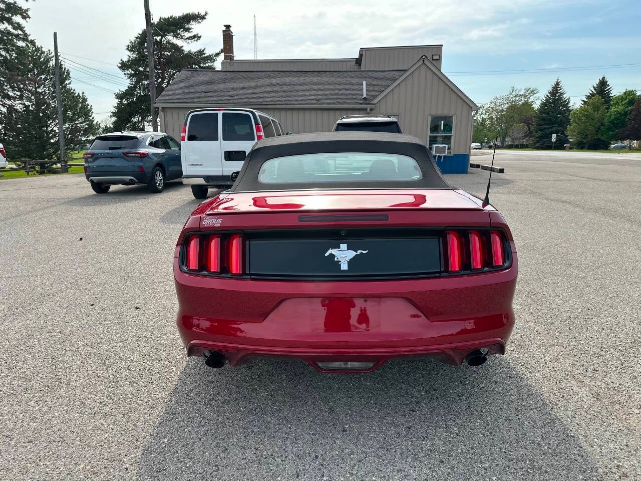 2015 Ford Mustang V6 2dr Convertible