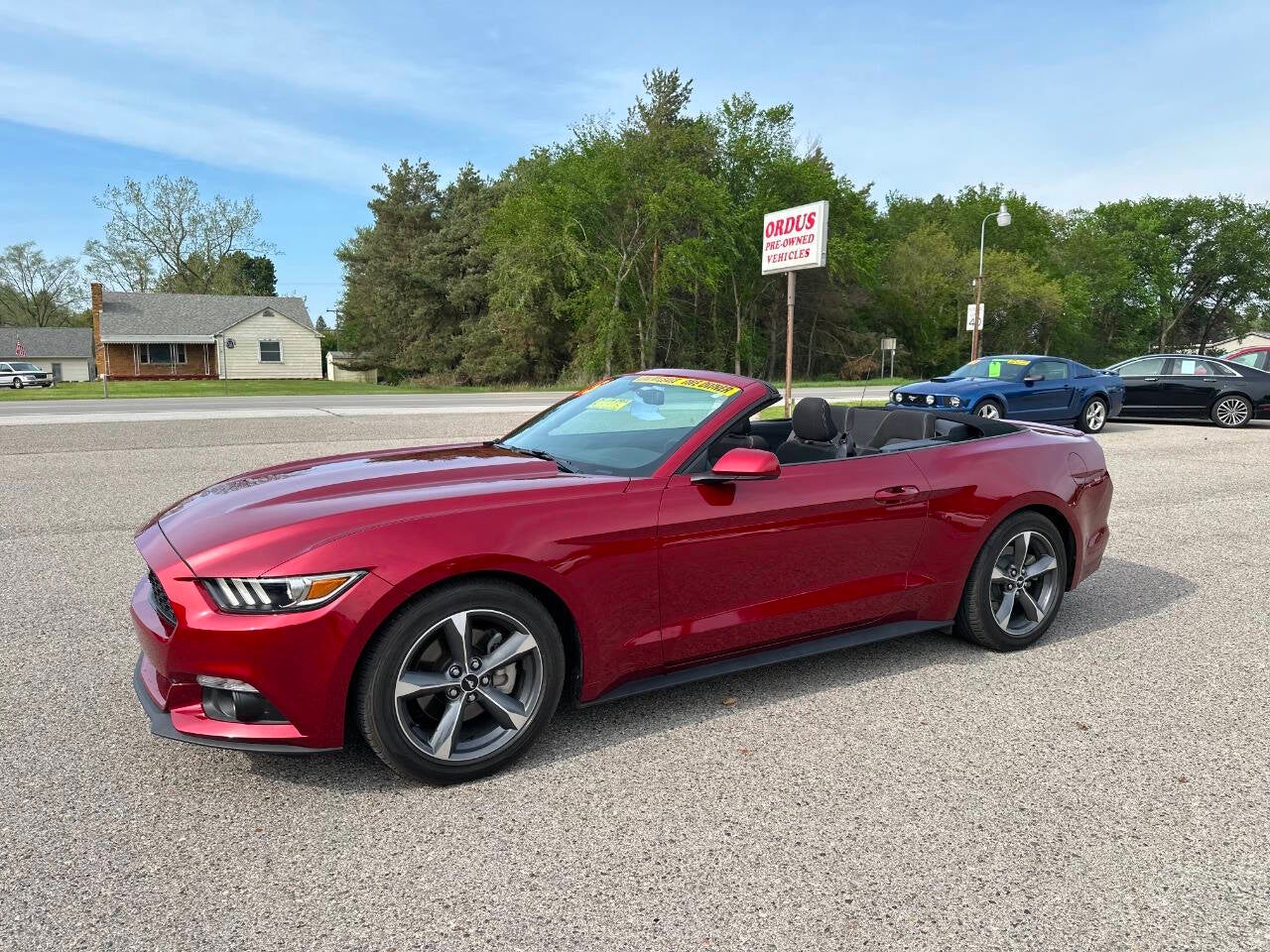 2015 Ford Mustang V6 2dr Convertible