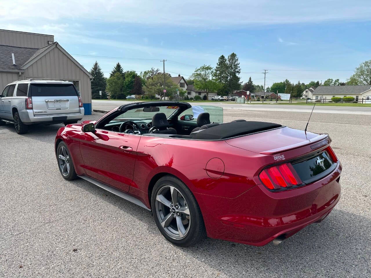 2015 Ford Mustang V6 2dr Convertible