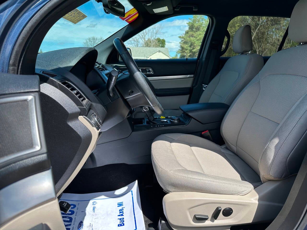 2019 Ford Explorer XLT AWD 4dr SUV