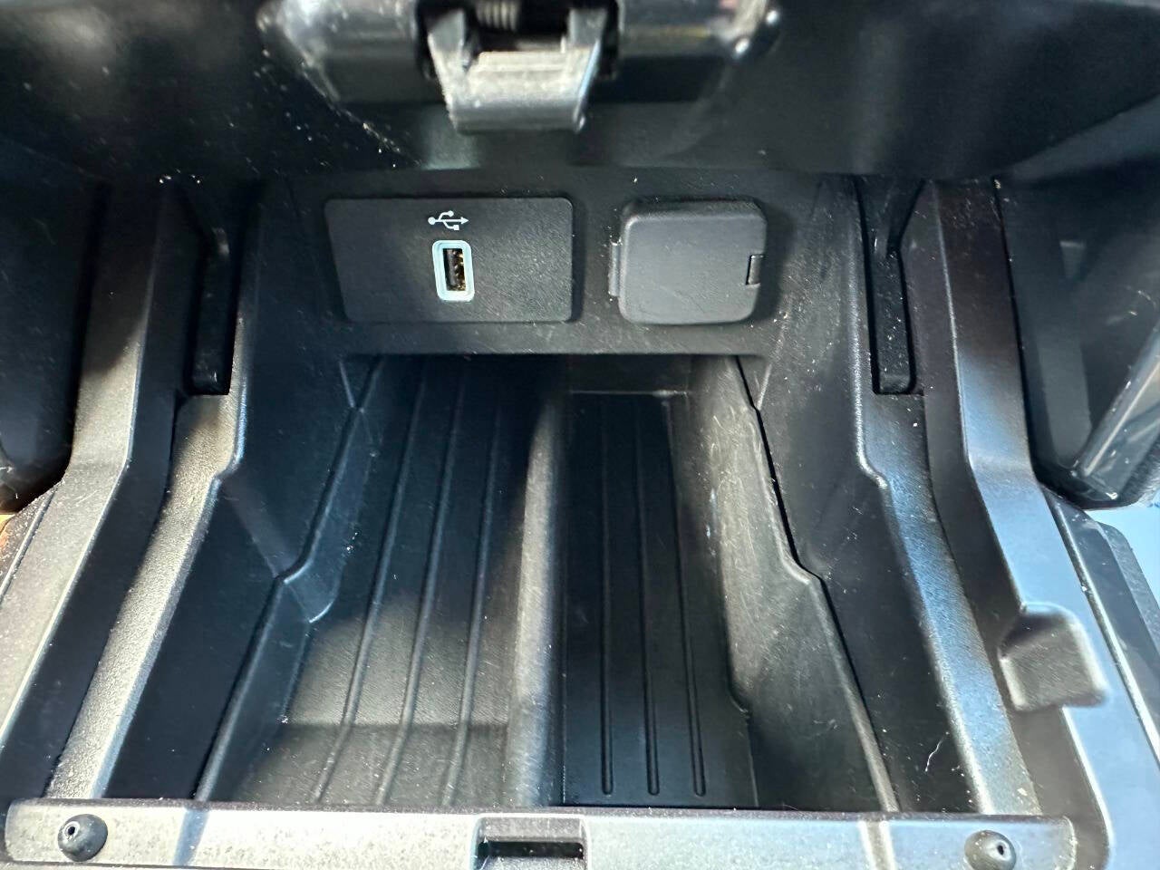2019 Ford Explorer XLT AWD 4dr SUV
