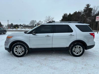 2014 Ford Explorer XLT AWD 4dr SUV