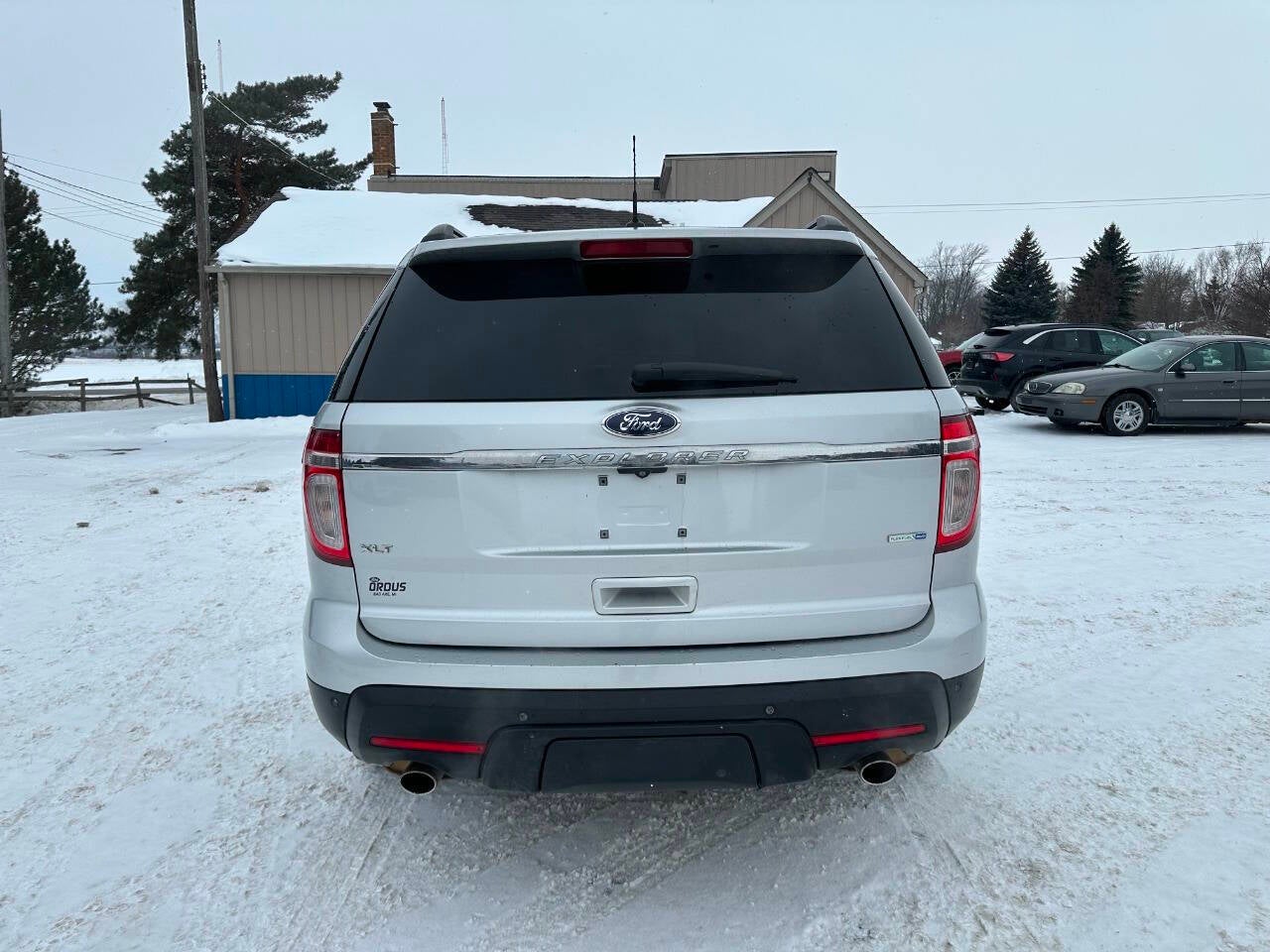 2014 Ford Explorer XLT AWD 4dr SUV