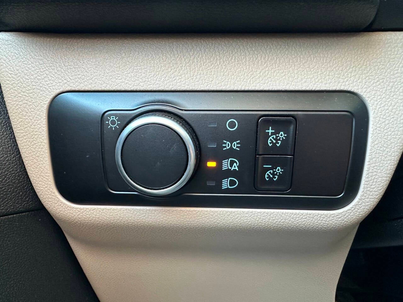 2022 Ford Escape SE 4dr SUV