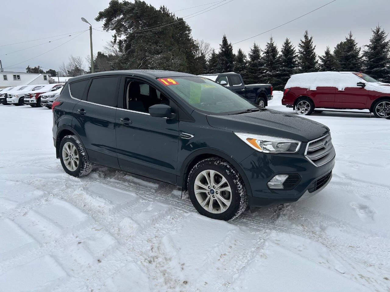 2019 Ford Escape SE 4dr SUV