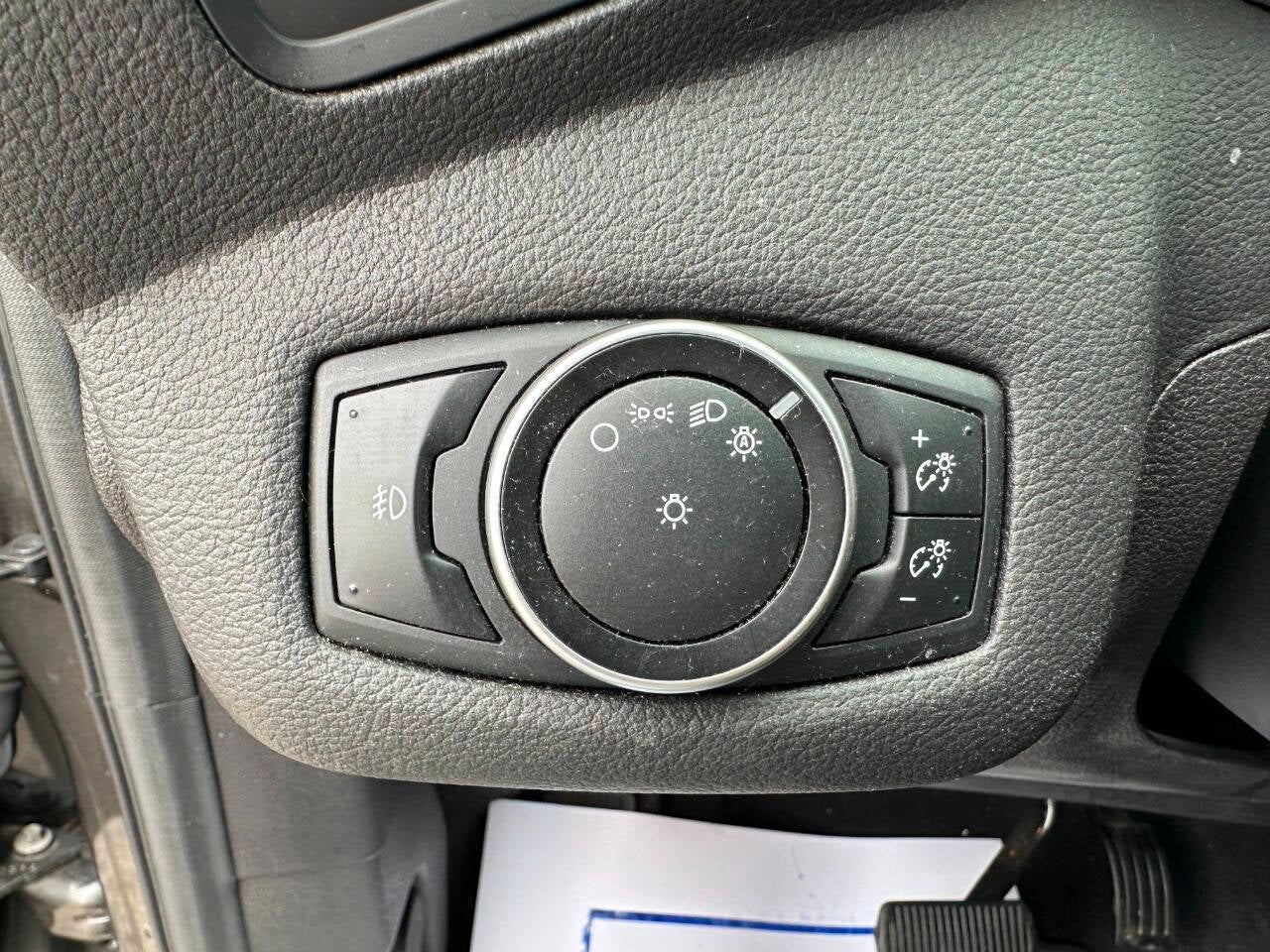 2016 Ford Escape SE 4dr SUV