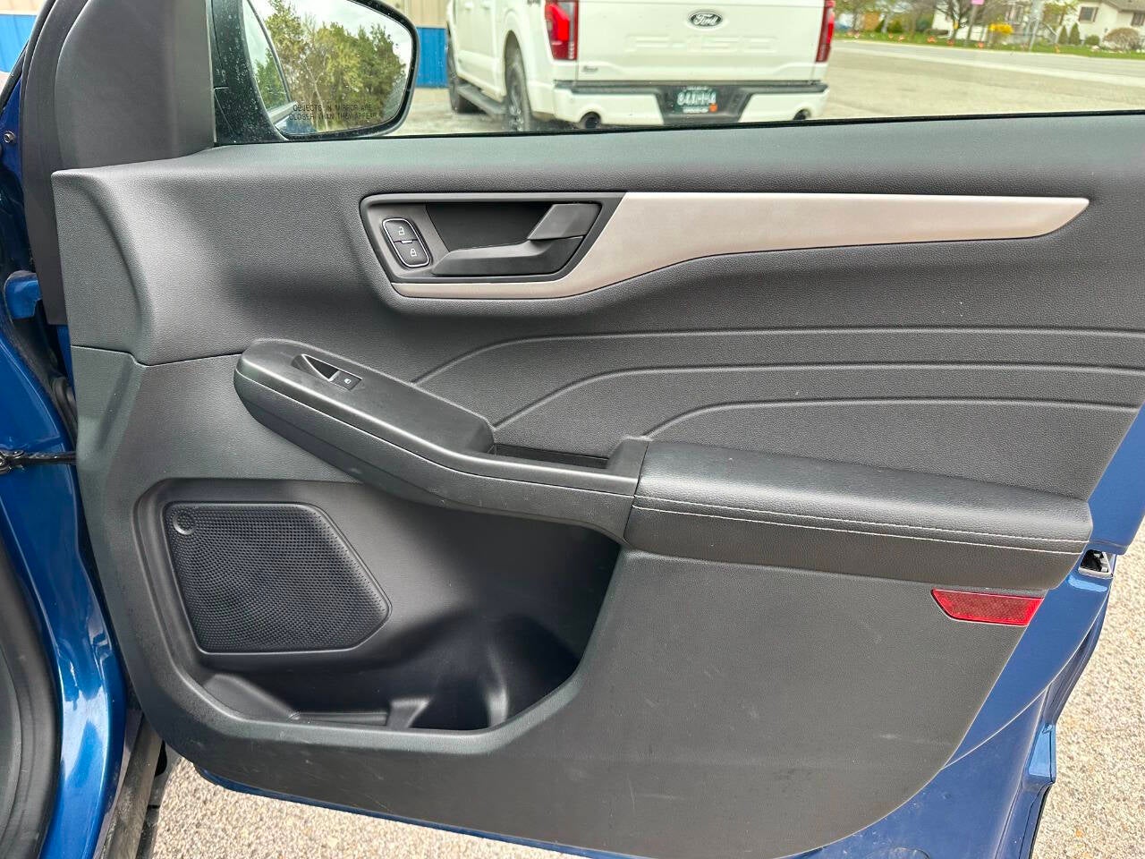 2022 Ford Escape SE AWD 4dr SUV
