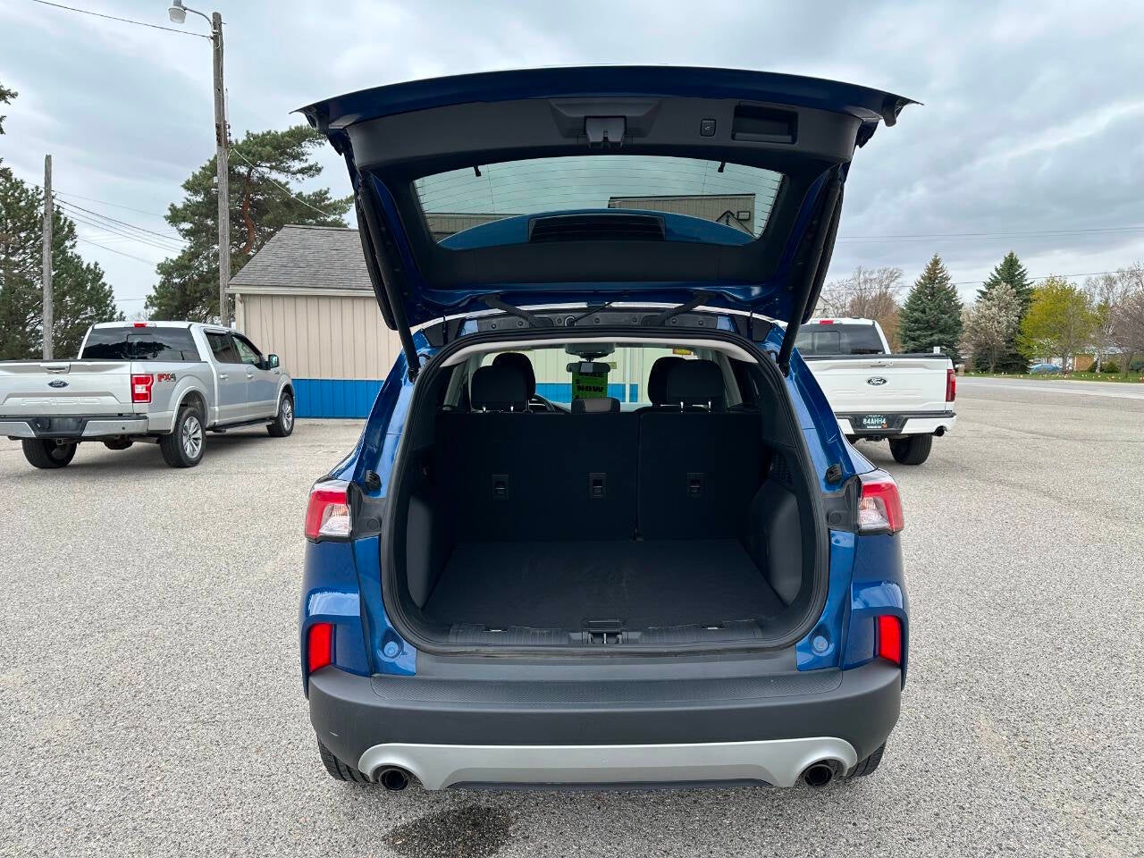 2022 Ford Escape SE AWD 4dr SUV